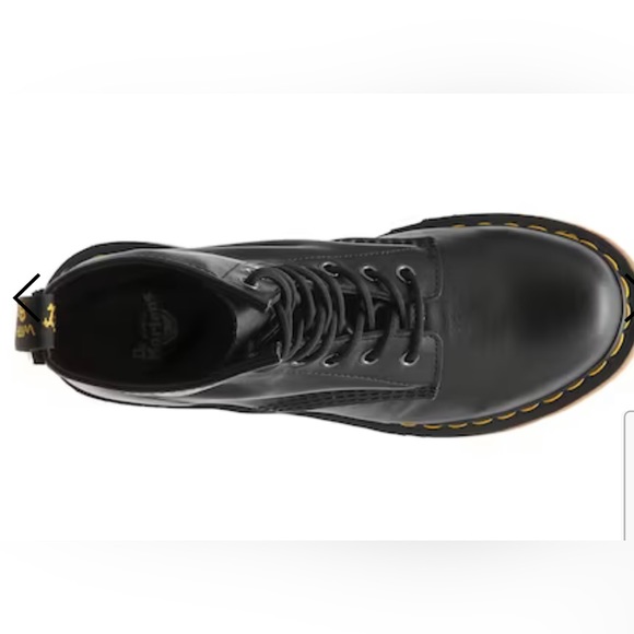 Dr. Martens Women’s Sz Women's 6  1460 8 Eye  Leather Combat Boot $170 - Picture 6 of 14